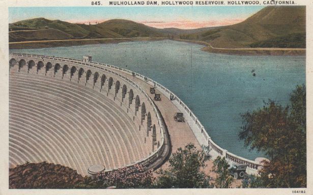 mulholland_dam_hollywood_reservoir_1920s