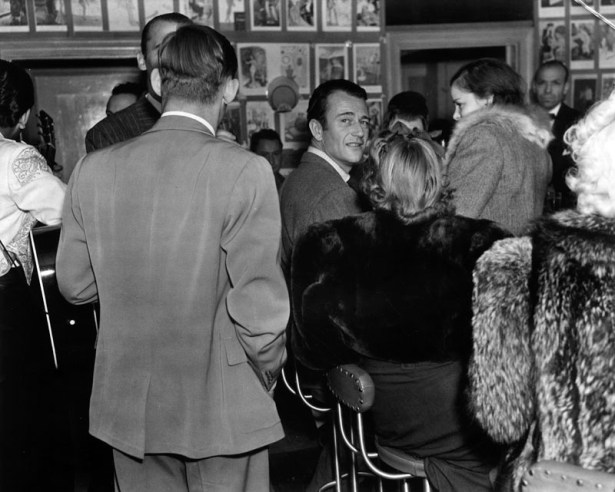 1941 raid 8730 sunset Club marcel John Wayne