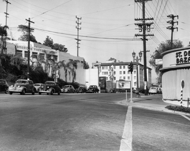 clover-club 8477 sunset