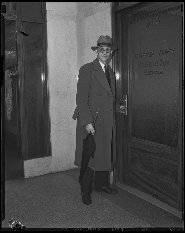Carl Jacobson outside the Grand Jury Rooms in the Hall of Justice, 1928. UCLA digital.